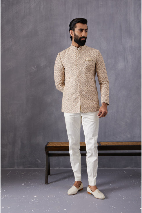 Dori Embroidered Bandhgala Set